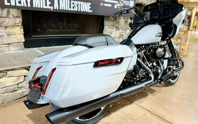 2026 FLTRX - Road Glide