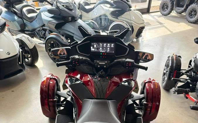 2025 Can-Am Spyder RT Sea-to-Sky
