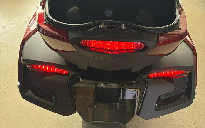 2025 Can-Am Spyder RT Sea-to-Sky
