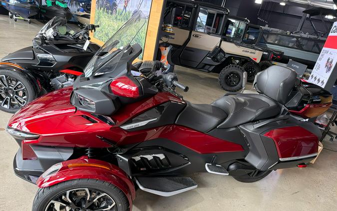 2025 Can-Am Spyder RT Sea-to-Sky