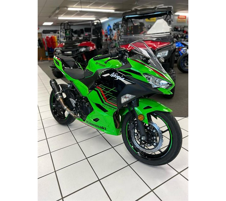 2023 Kawasaki Ninja 400 ABS KRT Edition