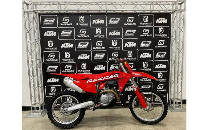 2024 GasGas MC 450F and 250F Factory Editions First Look