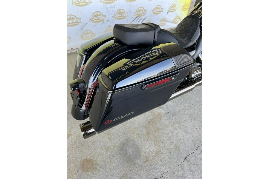 2022 CVO Street Glide - Harley-Davidson®