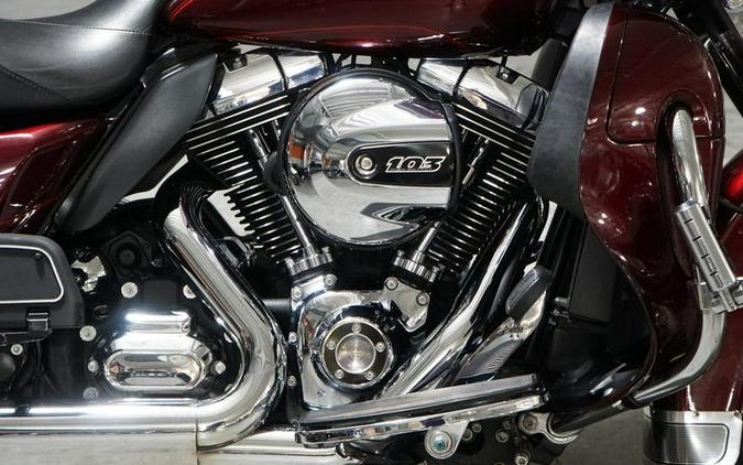 2015 Harley-Davidson® FLHTCU - Electra Glide® Ultra Classic®