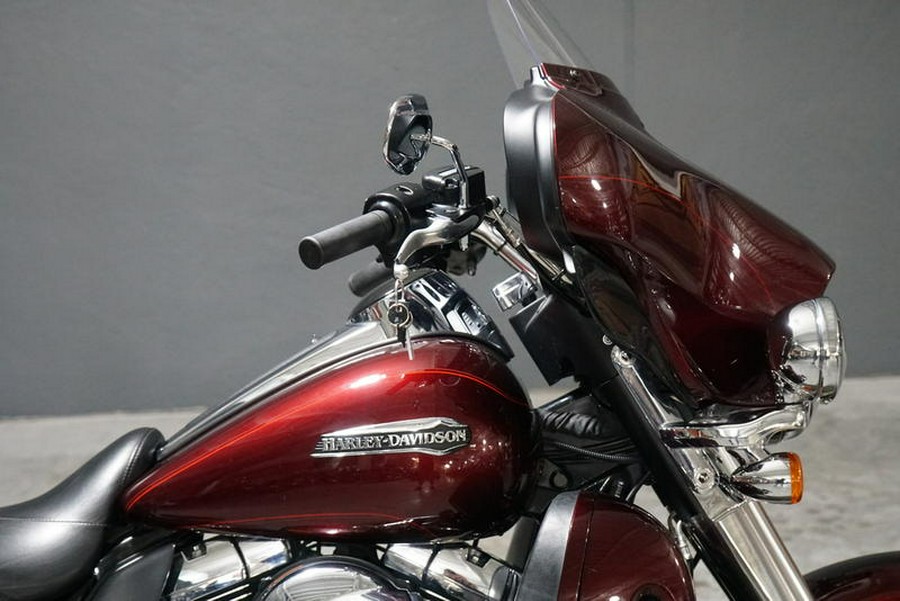 2015 Harley-Davidson® FLHTCU - Electra Glide® Ultra Classic®