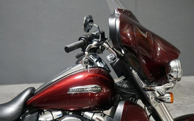 2015 Harley-Davidson® FLHTCU - Electra Glide® Ultra Classic®