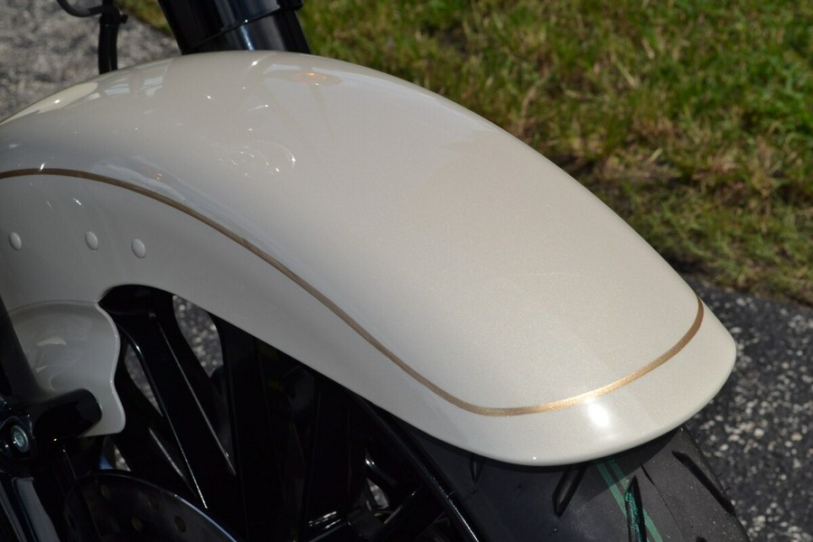 2023 Harley-Davidson Freewheeler White Sand Pearl- FLRT
