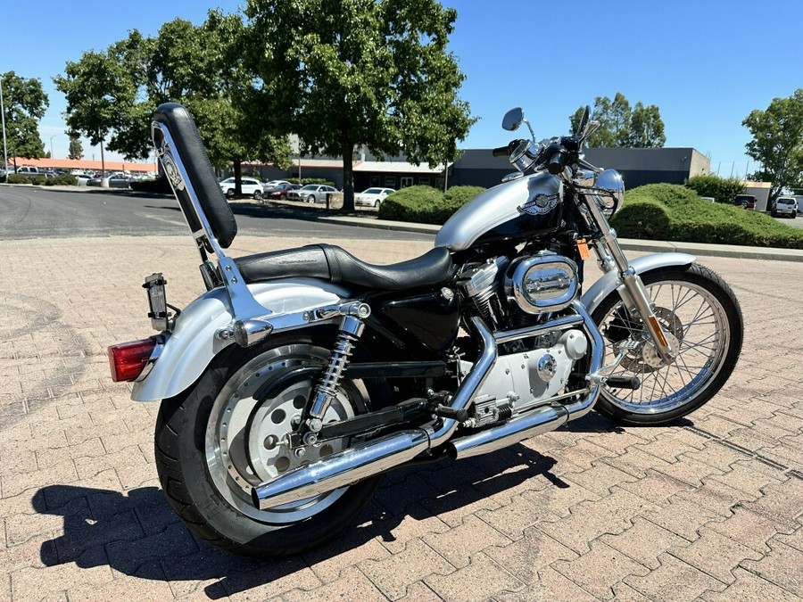 XL 883C 2003 Sportster® 883 Custom