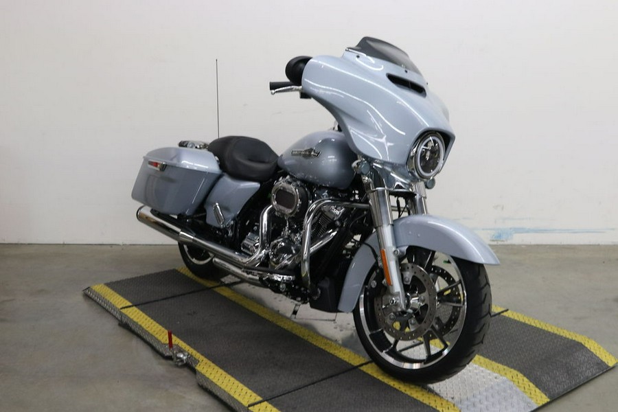 2023 Harley-Davidson® FLHX - Street Glide®