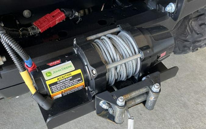 2022 John Deere Gator XUV825M S4