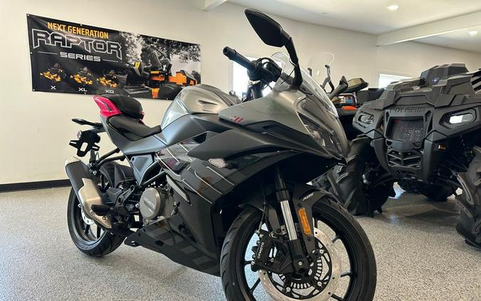 2026 300 SS - CFMOTO
