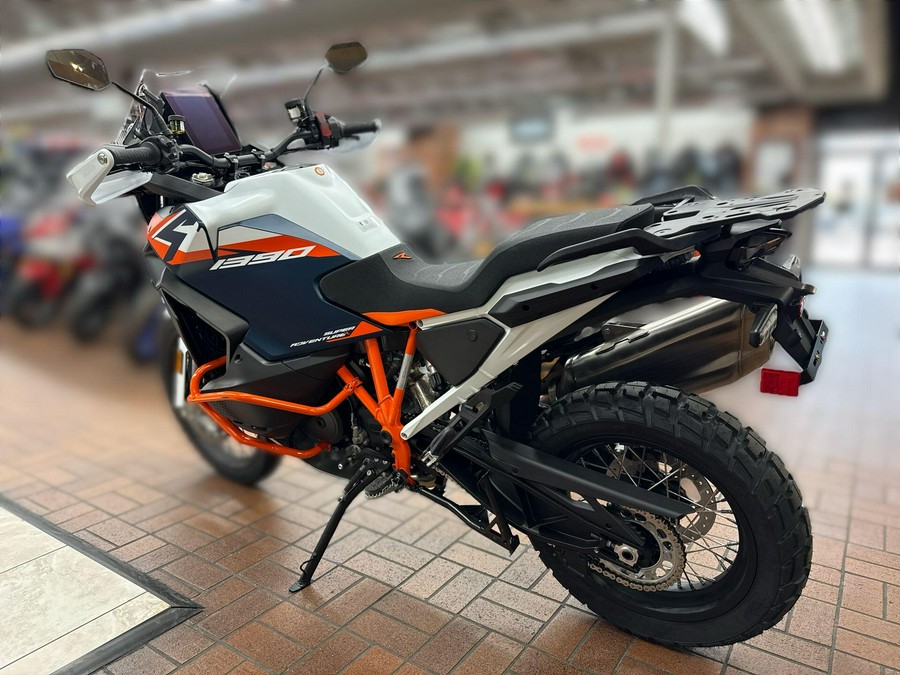 2026 KTM 1390 SUPER ADVENTURE R OT