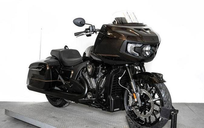 2024 Indian Motorcycle® Challenger® Dark Horse® Icon Smoky Quartz Metallic Pearl/Black Metallic