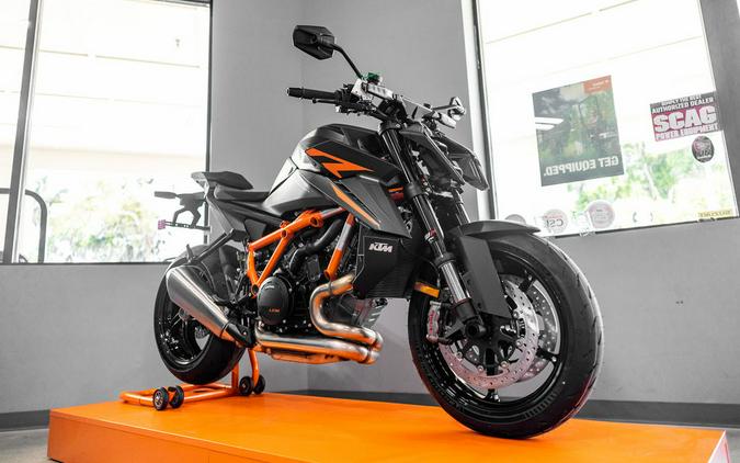 2024 KTM 1390 Super Duke R EVO