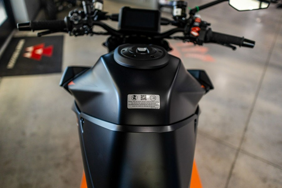 2024 KTM 1390 Super Duke R EVO