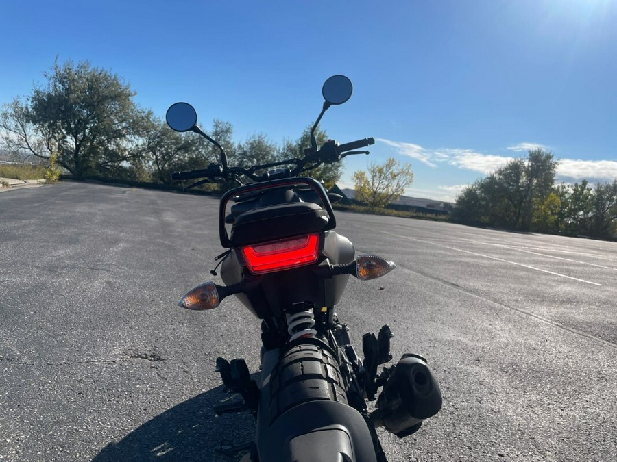 2022 Husqvarna Svartpilen 401