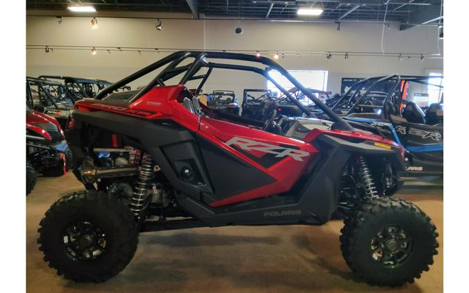 2023 Polaris Industries RZR PRO XP ULTIMATE SUNSET RED