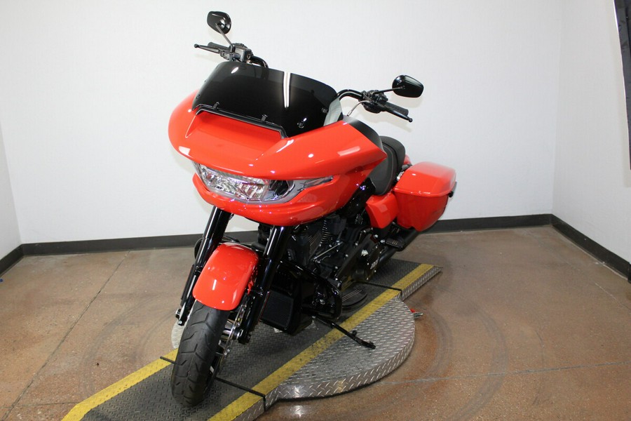 Harley-Davidson® Road Glide® 2026 FLTRX 84667314 BLOOD ORANGE