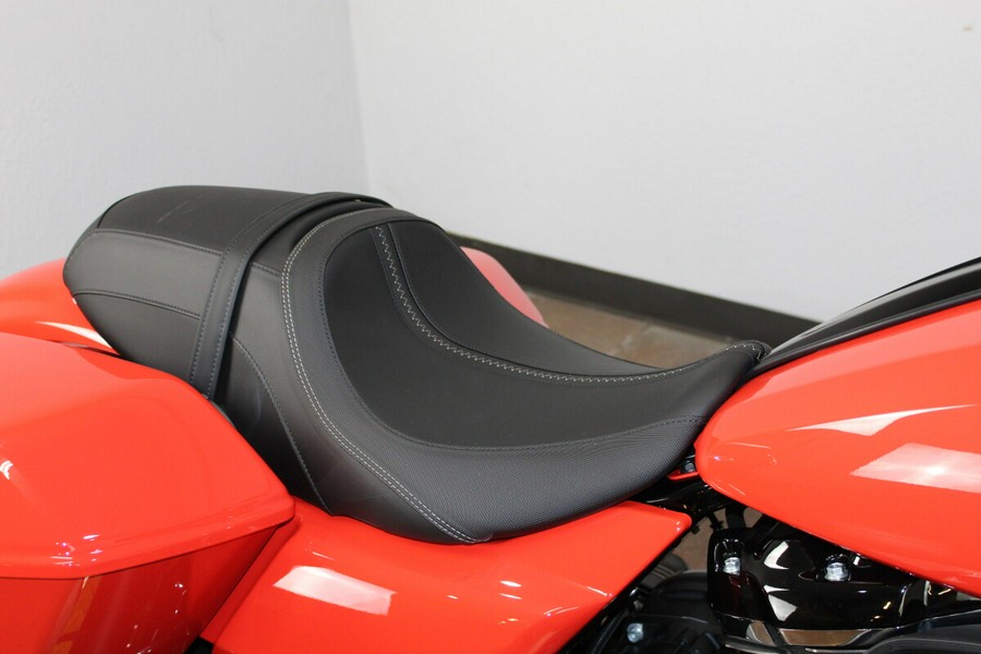 Harley-Davidson® Road Glide® 2026 FLTRX 84667314 BLOOD ORANGE