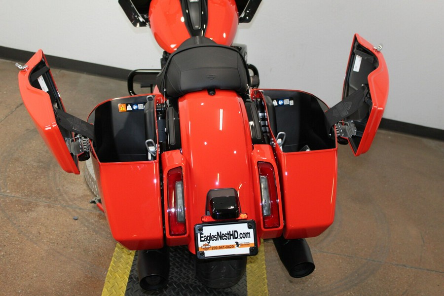 Harley-Davidson® Road Glide® 2026 FLTRX 84667314 BLOOD ORANGE