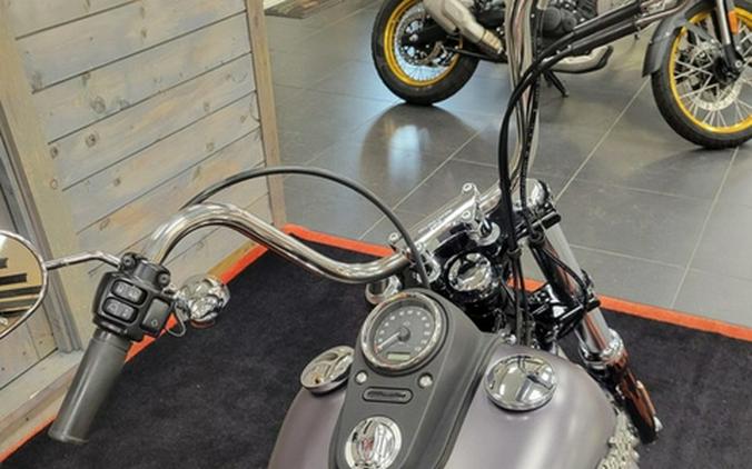 2017 Harley-Davidson Dyna FXDB - Street Bob