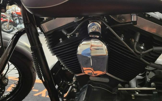 2017 Harley-Davidson Dyna FXDB - Street Bob