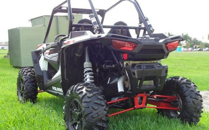 2015 Polaris Industries RZR XP1000 4X4