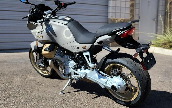 2023 Moto Guzzi V100 Mandello Aviazione Navale LE