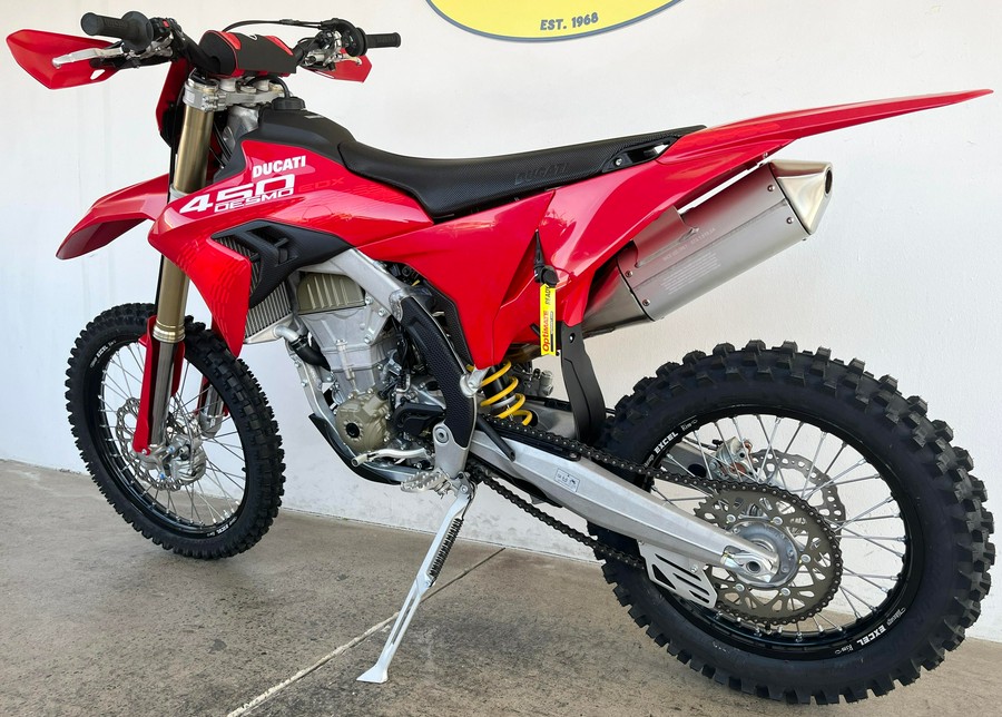 2026 Ducati DESMO 450EDX