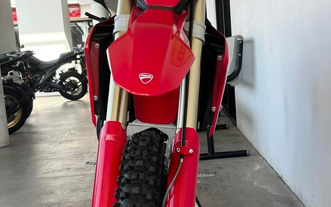 2026 Ducati DESMO 450EDX