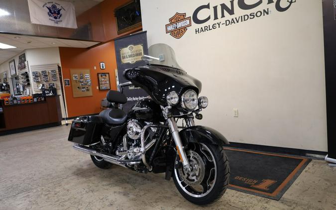 2012 Harley-Davidson® Street Glide® Vivid Black