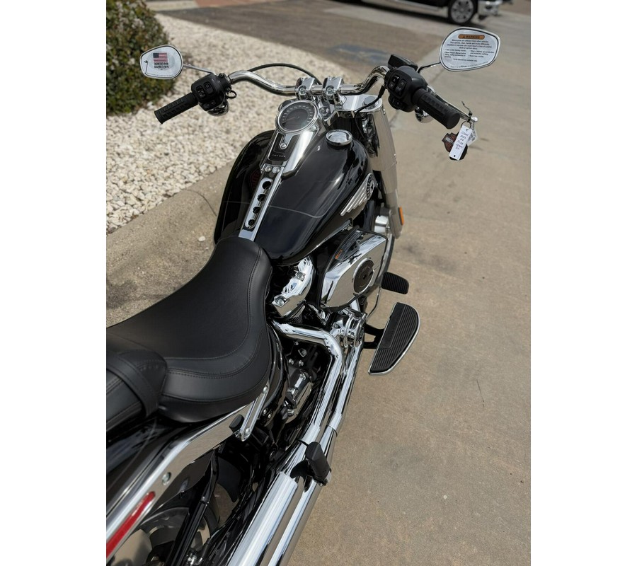 2026 Harley-Davidson Fat Boy VIVID BLACK