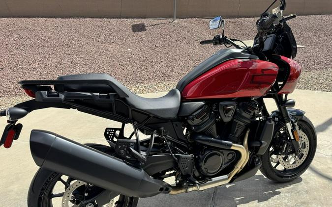2025 Harley-Davidson® RA1250ST - Pan America® 1250 ST