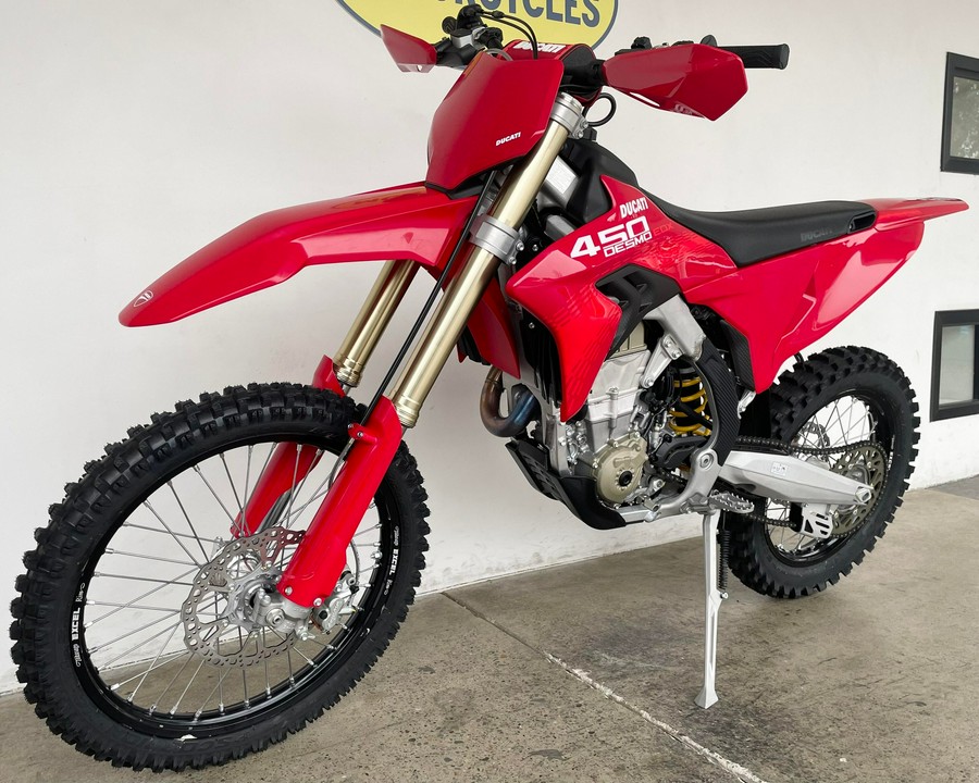 2026 Ducati DESMO 450EDX