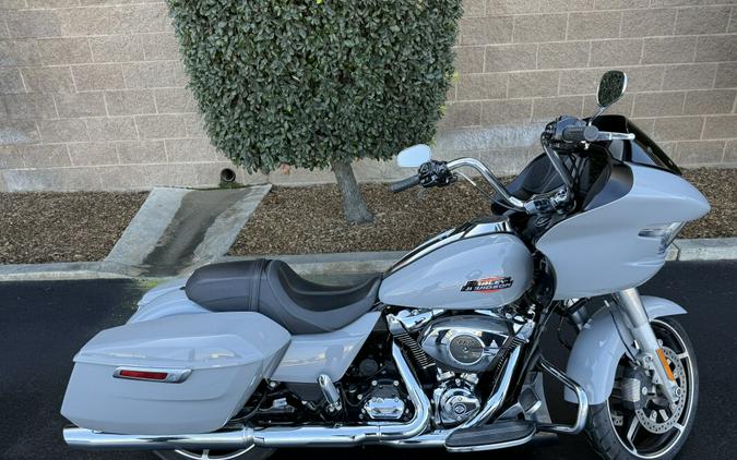 FLTRX 2024 Road Glide®