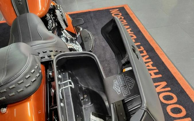 2018 Harley-Davidson FLHCS - Softail Heritage Classic 114