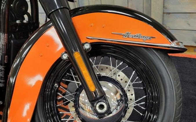2018 Harley-Davidson FLHCS - Softail Heritage Classic 114