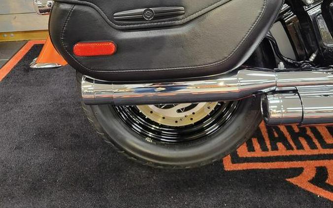 2018 Harley-Davidson® FLHCS - Softail® Heritage Classic 114