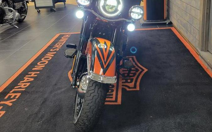 2018 Harley-Davidson® FLHCS - Softail® Heritage Classic 114
