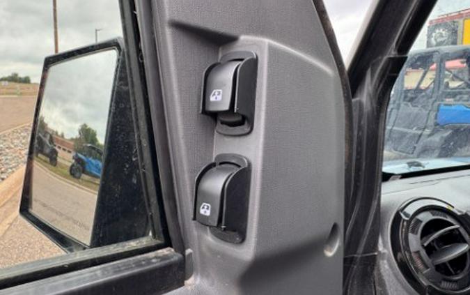 2025 Kawasaki RIDGE® XR CREW Limited HVAC