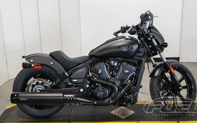 2025 Indian Sport Scout Limited +Tech Black Smoke