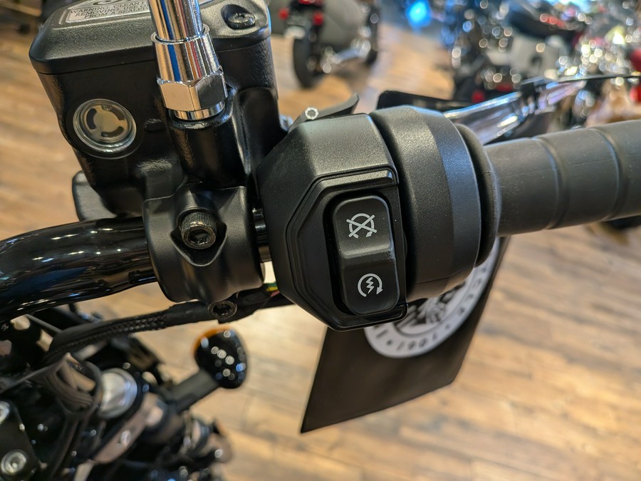 2025 Indian Motorcycle Sport Scout® Sixty