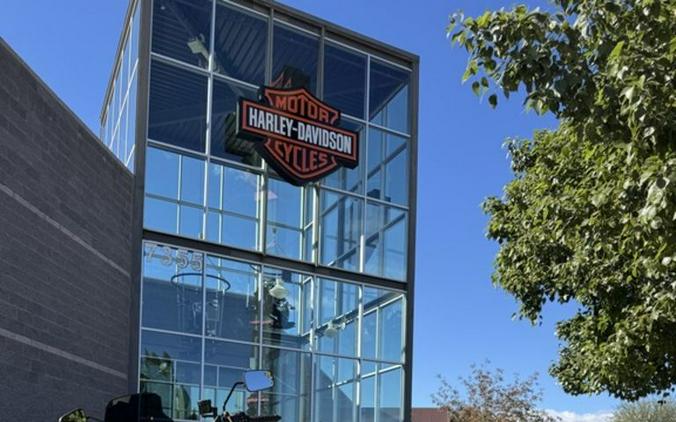 2025 Harley-Davidson® RA1250ST - Pan America® 1250 ST