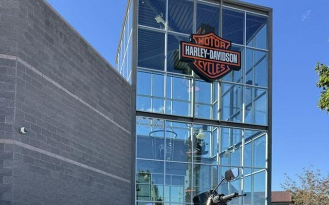 2025 Harley-Davidson® RA1250ST - Pan America® 1250 ST