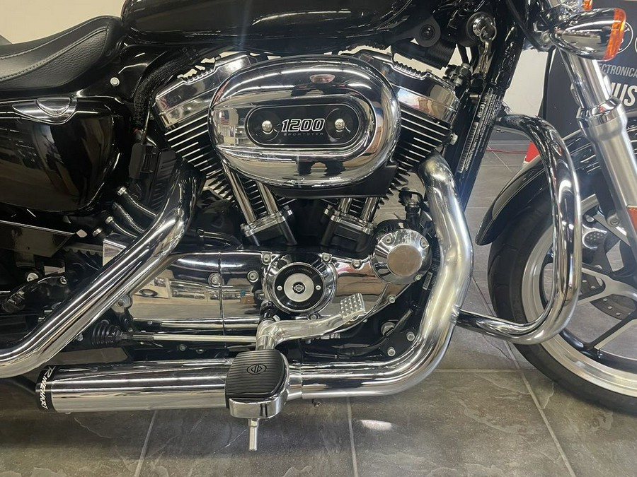 2016 Harley-Davidson® XL1200T - Sportster® SuperLow® 1200T