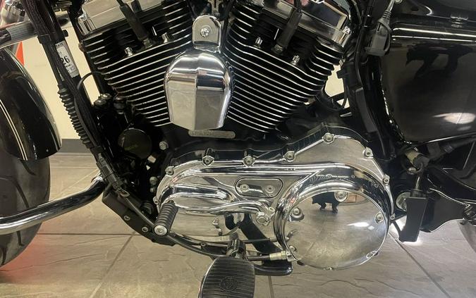 2016 Harley-Davidson® XL1200T - Sportster® SuperLow® 1200T