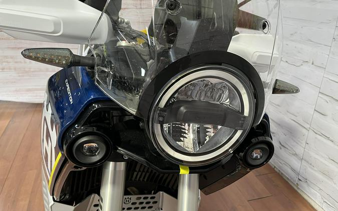 2024 HUSQVARNA 901 NORDEN EXPEDITION