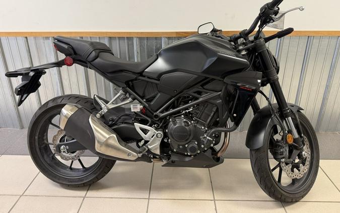 2025 Honda CB300R ABS
