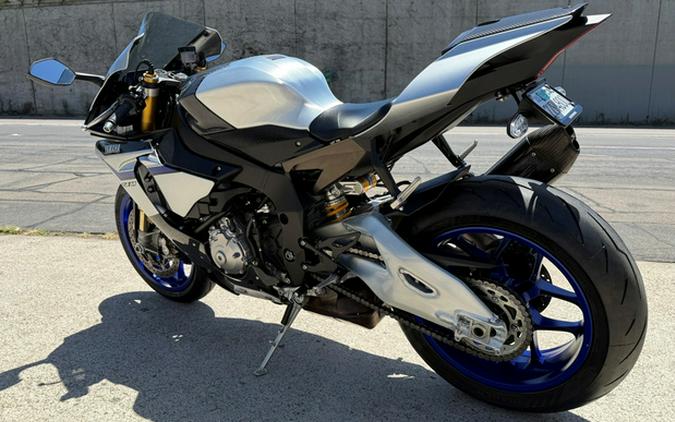 2015 Yamaha YZF R1M