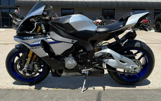 2015 Yamaha YZF R1M